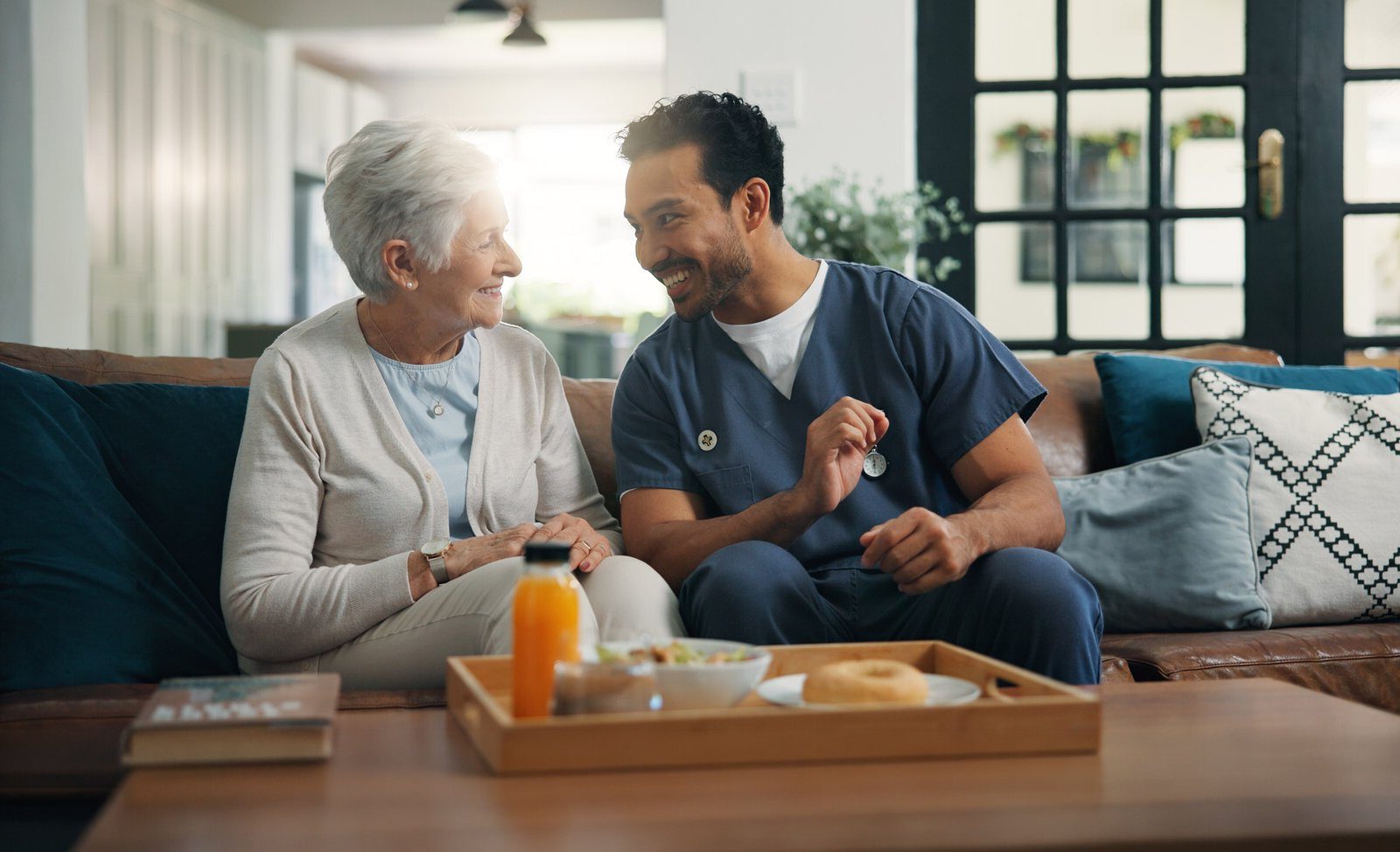 sl_better-living-care-choices-caregiver-breakfast-tray